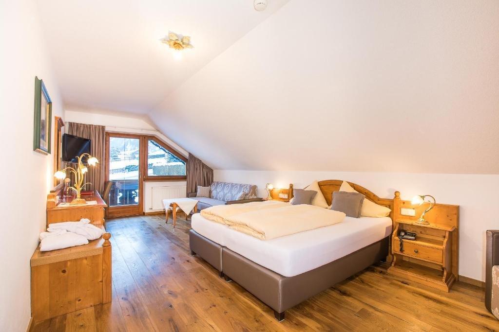 Hotel Bergjuwel Neustift im Stubaital Buitenkant foto