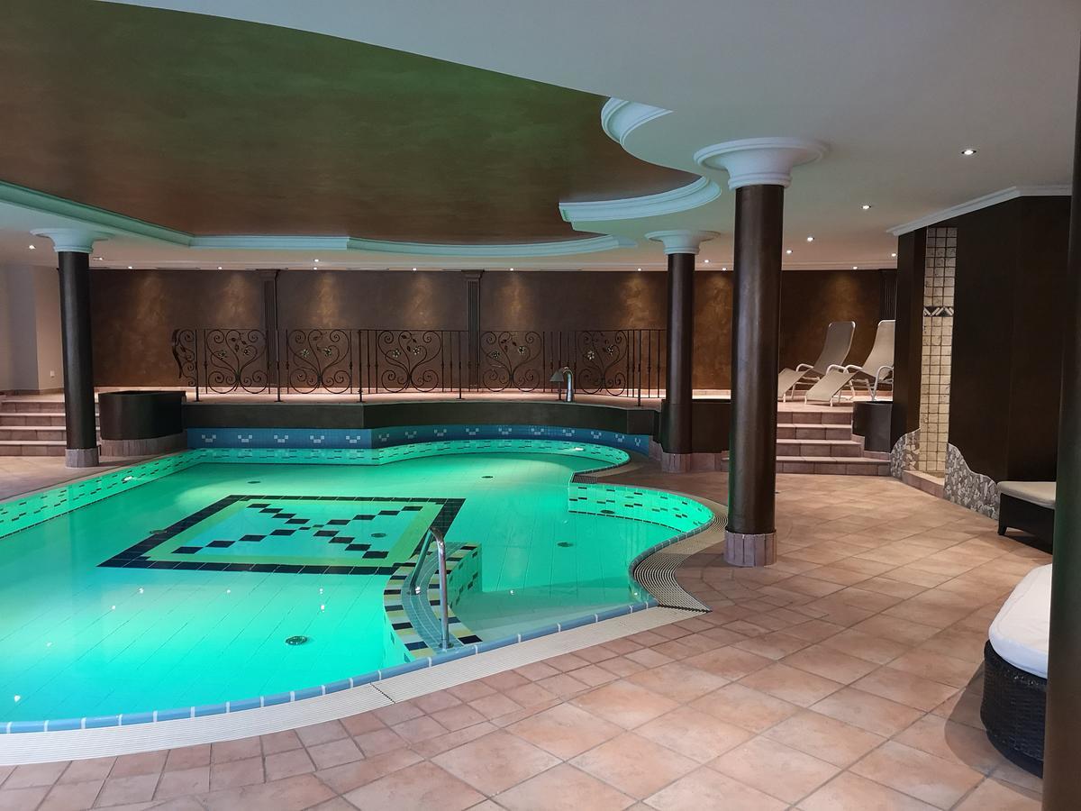 Hotel Bergjuwel Neustift im Stubaital Buitenkant foto
