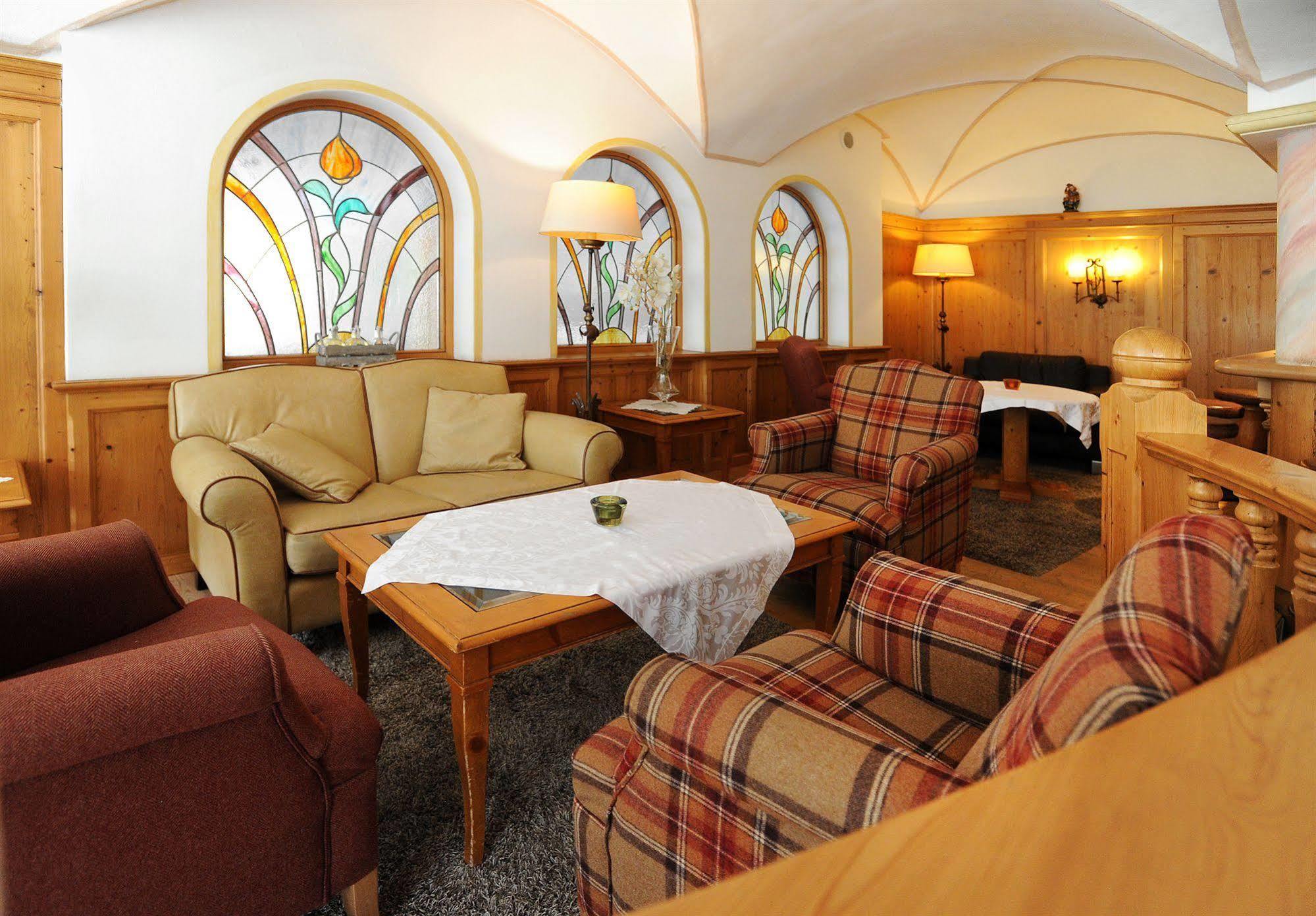 Hotel Bergjuwel Neustift im Stubaital Buitenkant foto