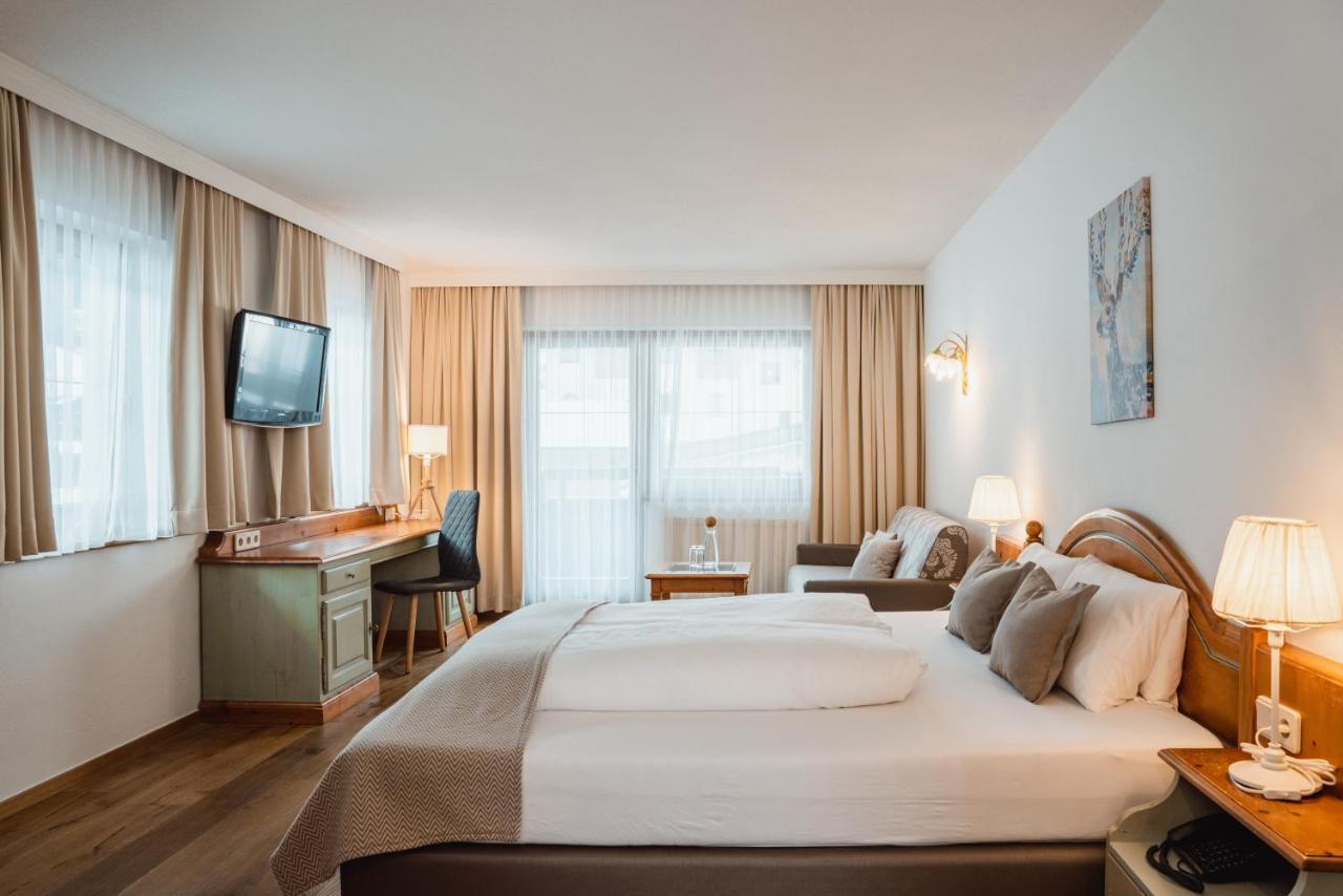Hotel Bergjuwel Neustift im Stubaital Buitenkant foto